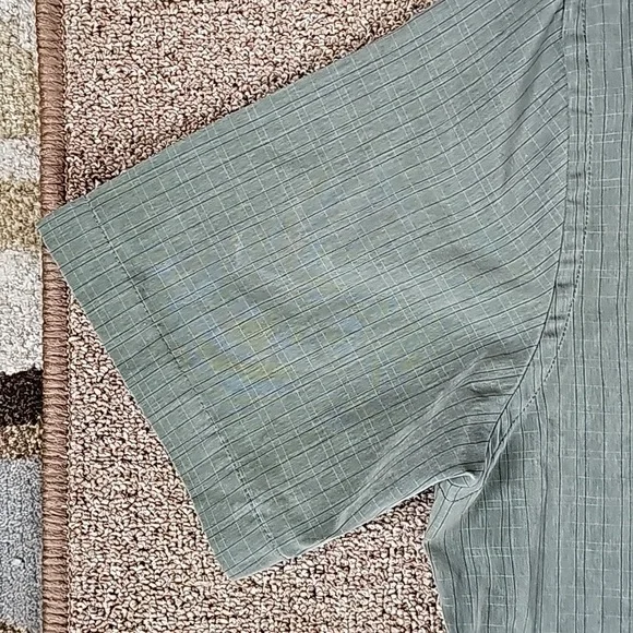 Men's  Button Down Shirt - Picture 5 of 16